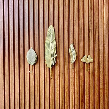 Nomad Instastudio - Steps From Old Town Bukares Bagian luar foto